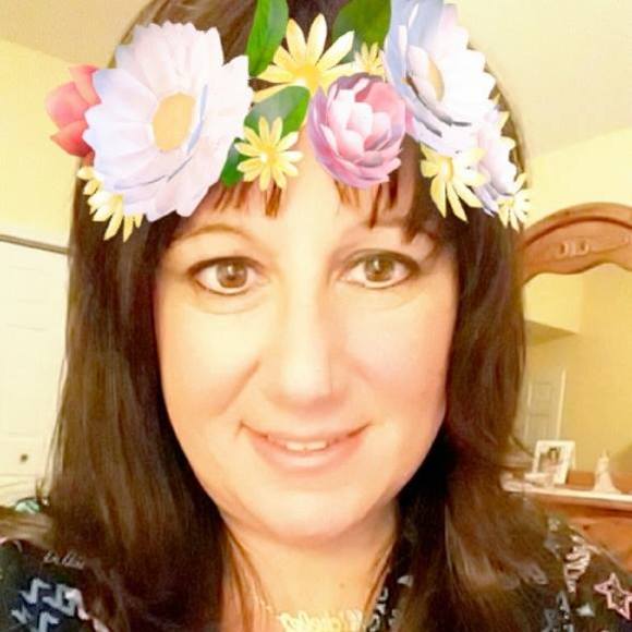 Meet your Posher, Michele - Picture 1 of 1